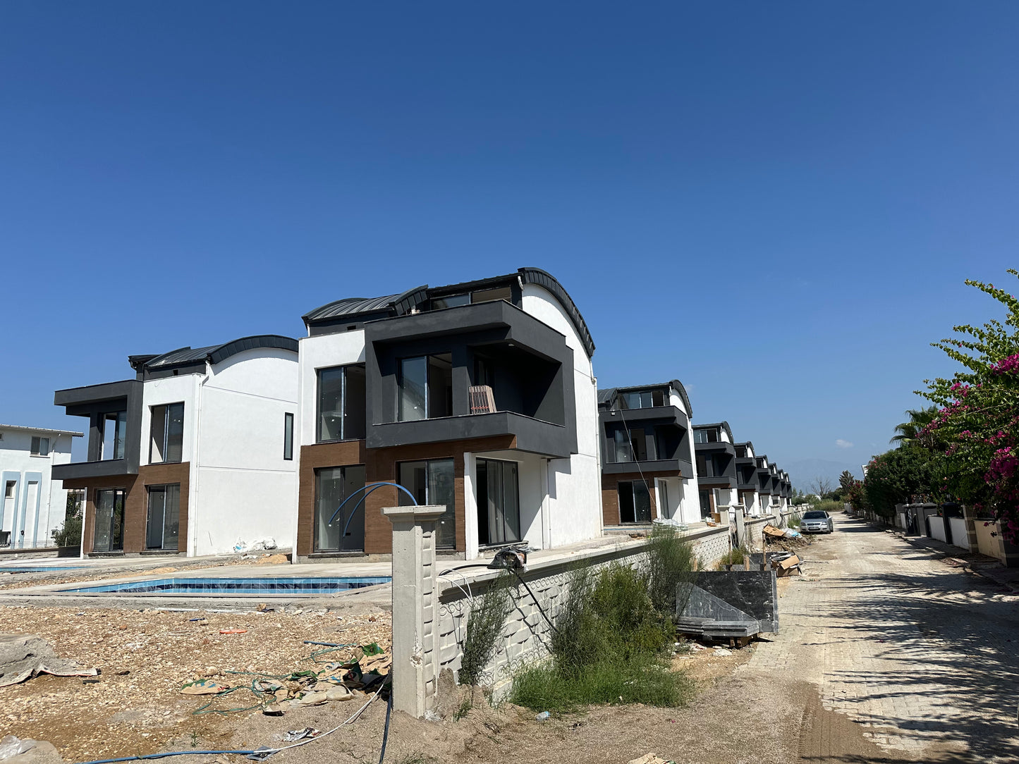 ANTALYA SERİK BELEK'TE SATILIK LÜKS VİLLA