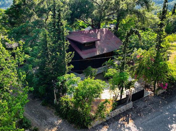 ANTALYA KEMER ÇIRALI'DA SATILIK VİLLA
