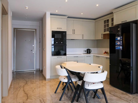 ANTALYA GÜLVEREN MAHALLESİ'NDE SATILIK DAİRE