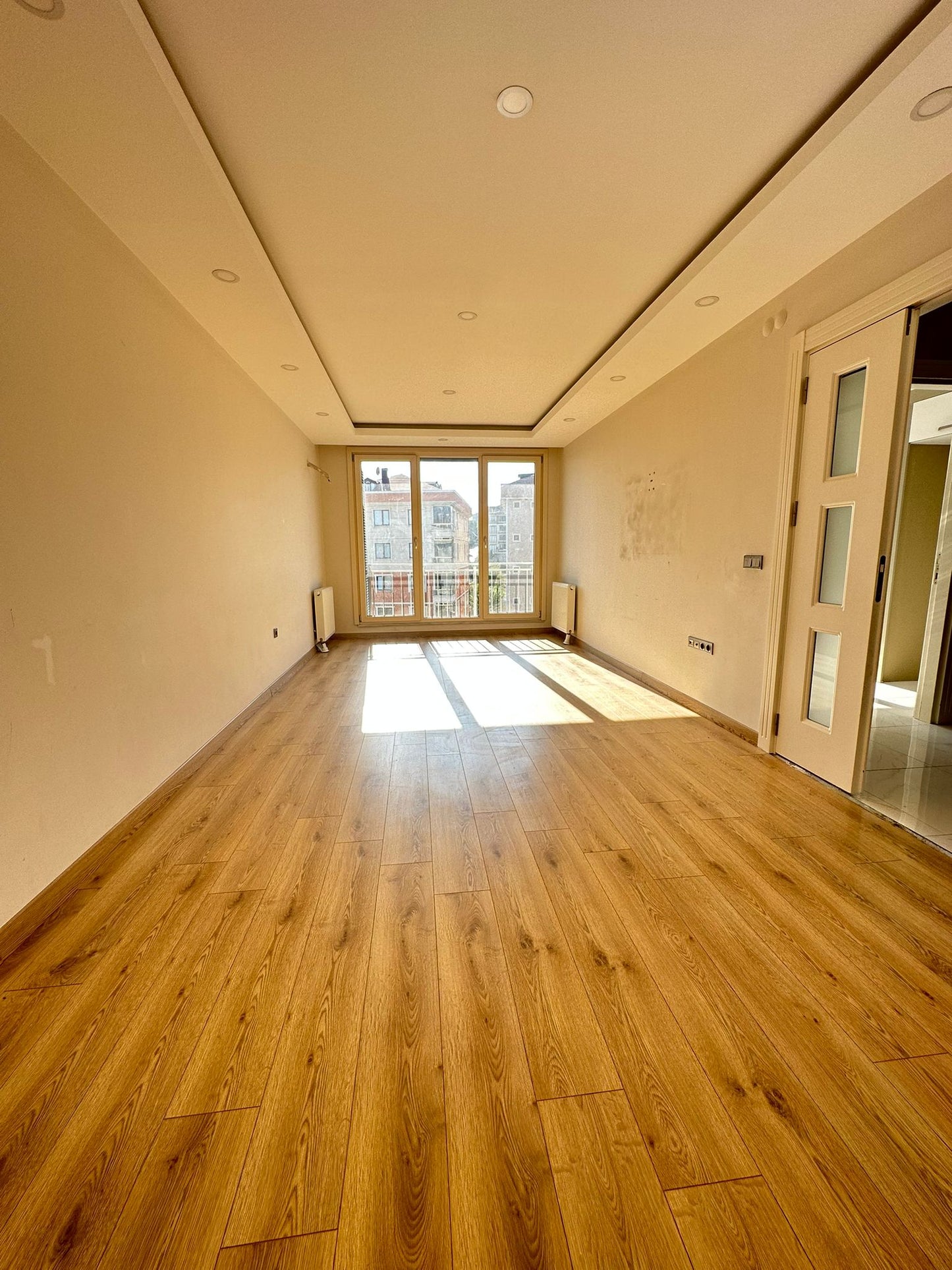 BEYLİKDÜZÜ YASEMİN EVLERİNDE SATILIK DUBLEKS DAİRE