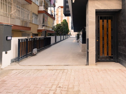 ANTALYA MURATPAŞA DENİZ MAHALLESİ’NDE SATILIK DAİRE