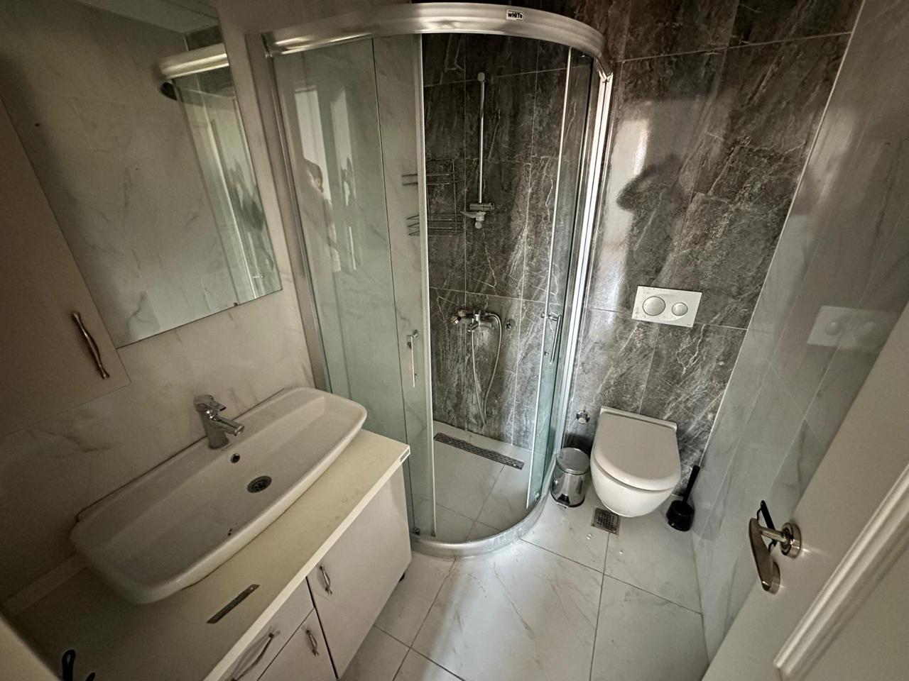 BEYLİKDÜZÜ YASEMİN EVLERİNDE SATILIK DUBLEKS DAİRE